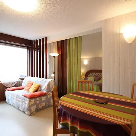 Apartment T2bis Avec Balcon Et Parking Proche Centre Et Thermes - Le - Fr-1-415-152 Mont-Dore